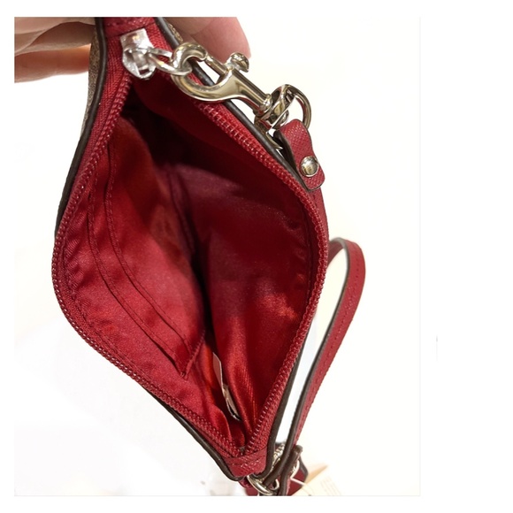 NWT Coach Khaki/Red Peyton Signature Small Wristlet - Picture 7 of 14